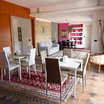 فندق مبيت وإفطار A Casa Di Sara كاستروفيلاري