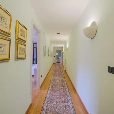 A Casa Di Sara לינה וארוחת בוקר