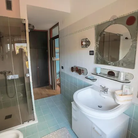 A Casa Di Sara לינה וארוחת בוקר 3*